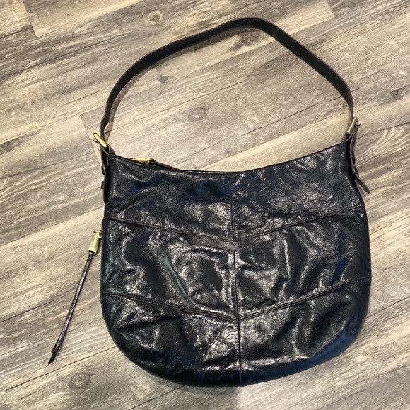 HOBO Serra Women's Patent Black Leather Hobo Shoulder Bag - Picture 2 of 11